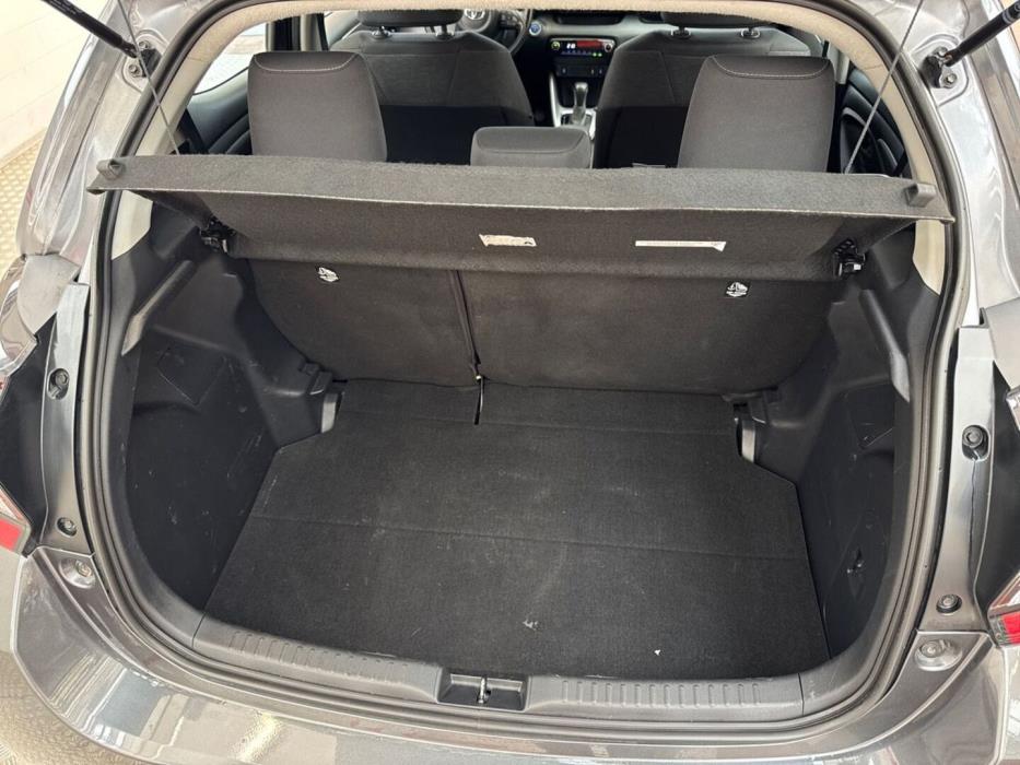TOYOTA Yaris 2022