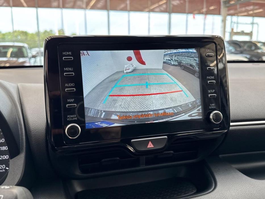 TOYOTA Yaris 2022