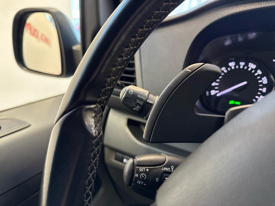 OPEL Vivaro 2020