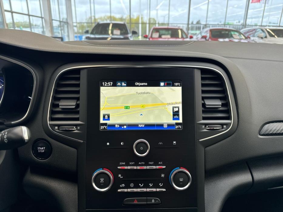 RENAULT Megane 2020
