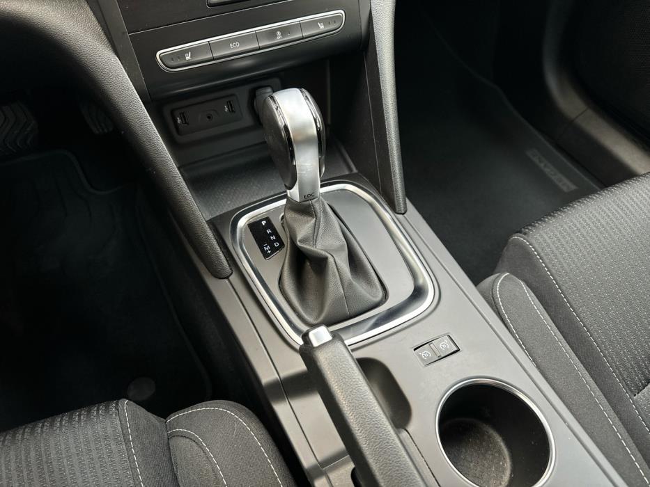 RENAULT Megane 2020