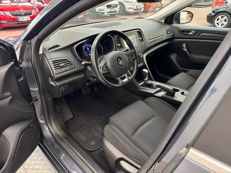 RENAULT Megane 2020