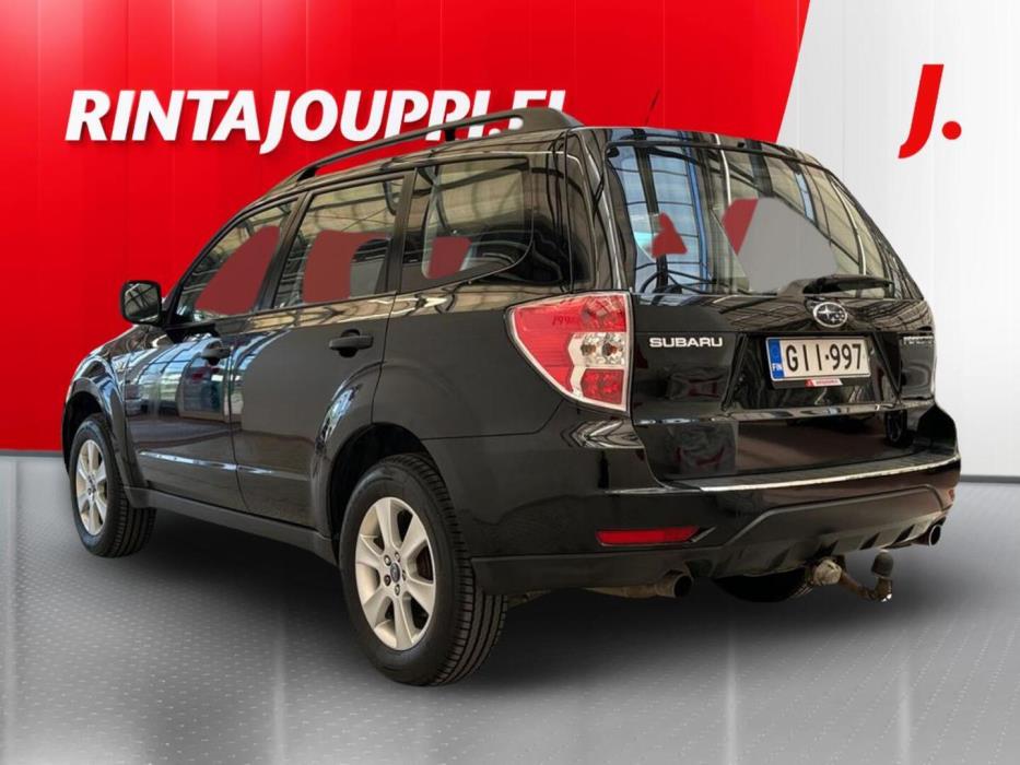 SUBARU Forester 2009