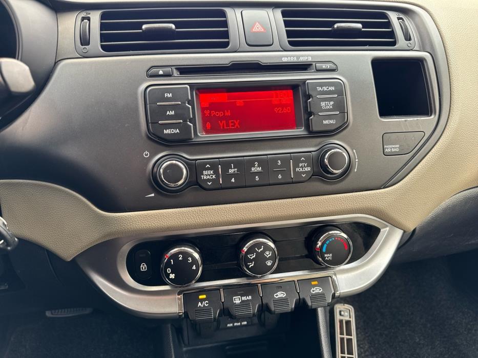 KIA Rio 2012