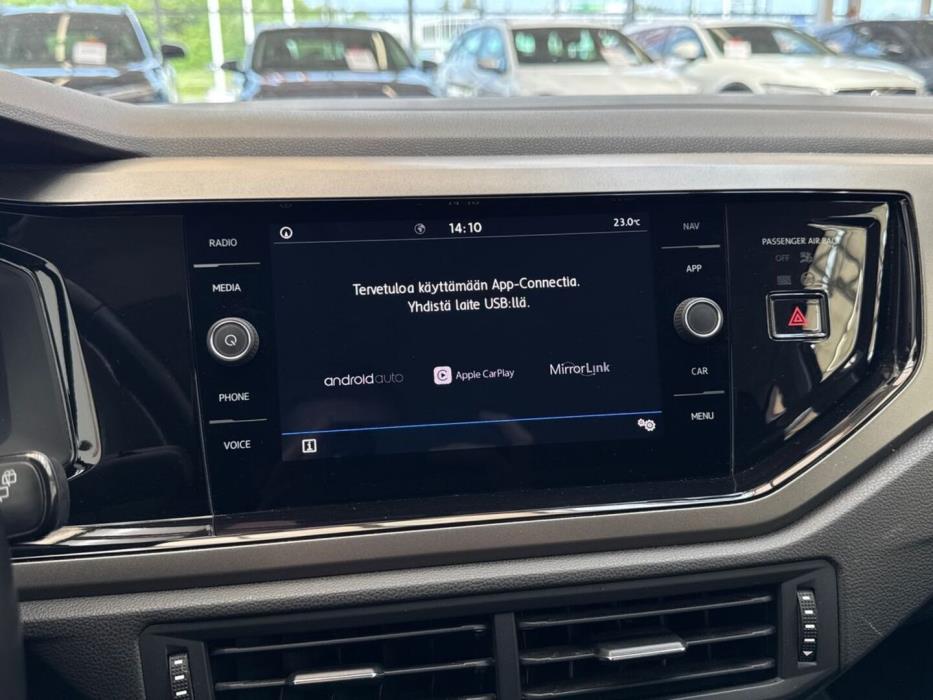 VOLKSWAGEN Polo 2018