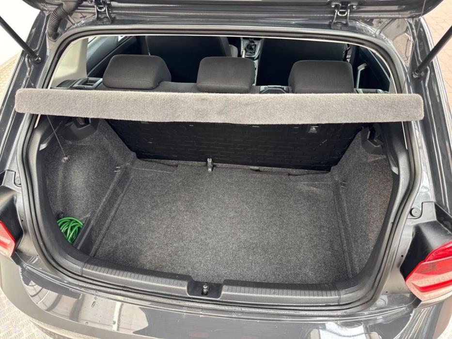 VOLKSWAGEN Polo 2020