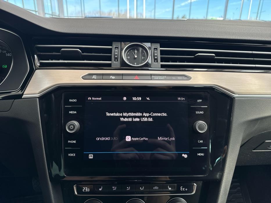 VOLKSWAGEN Passat 2018