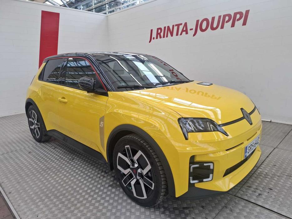 RENAULT 5 2025
