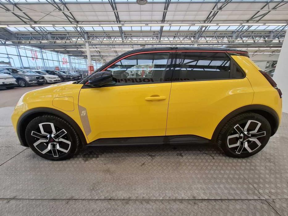 RENAULT 5 2025