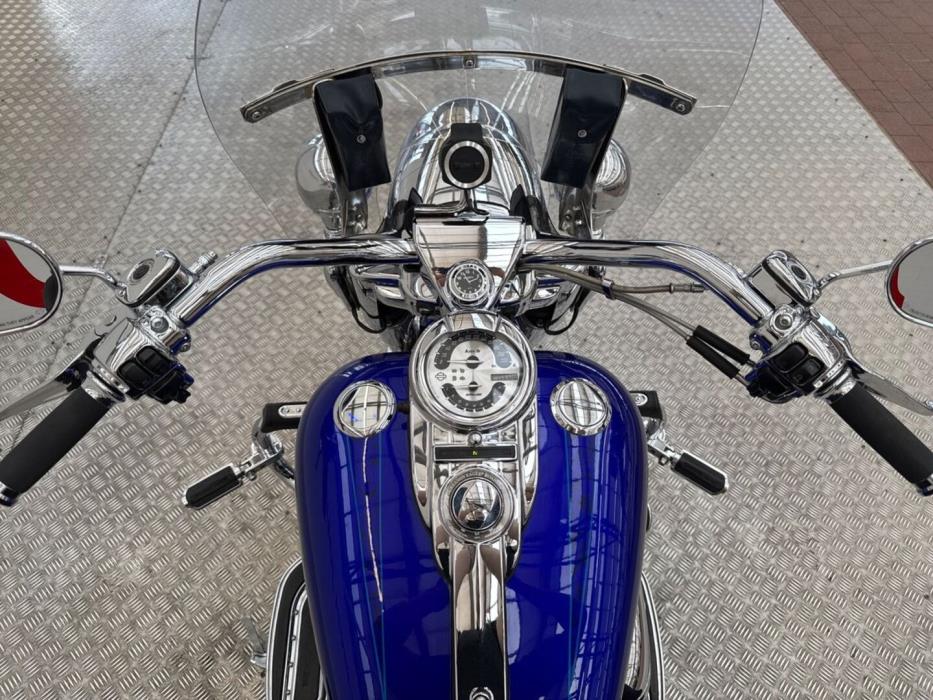 HARLEY-DAVIDSON CVO 2007