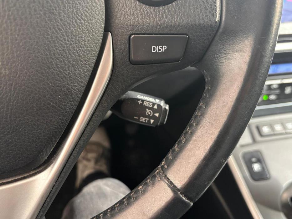 TOYOTA Auris 2013