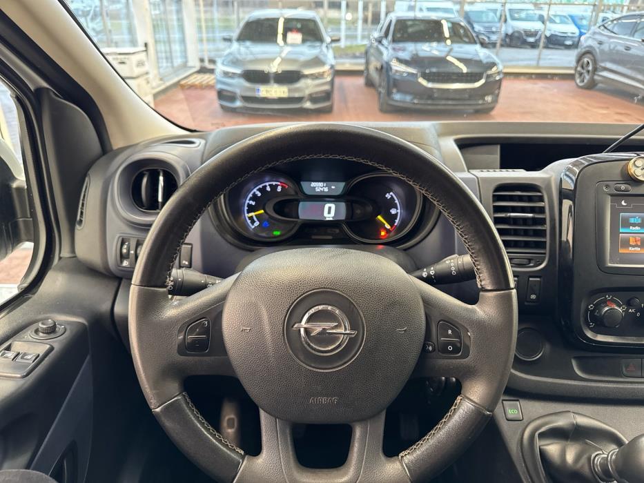 OPEL Vivaro 2016