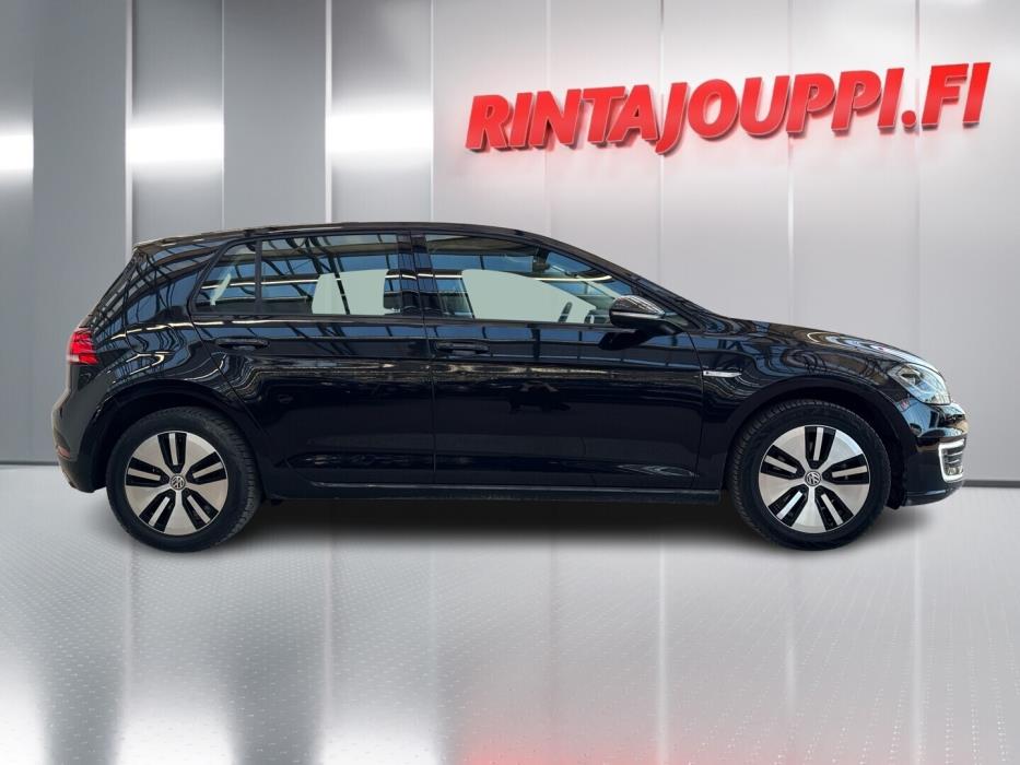 VOLKSWAGEN Golf 2020