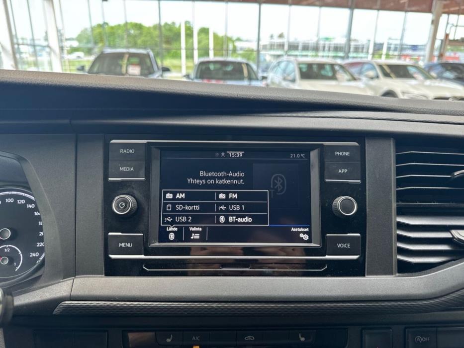 VOLKSWAGEN Transporter 2022
