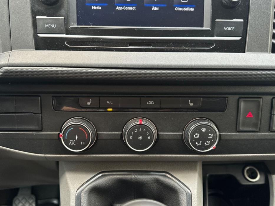 VOLKSWAGEN Transporter 2022