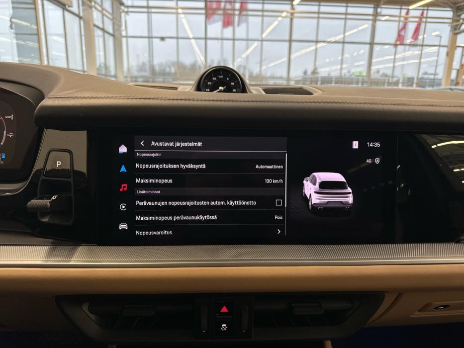 PORSCHE Cayenne 2024