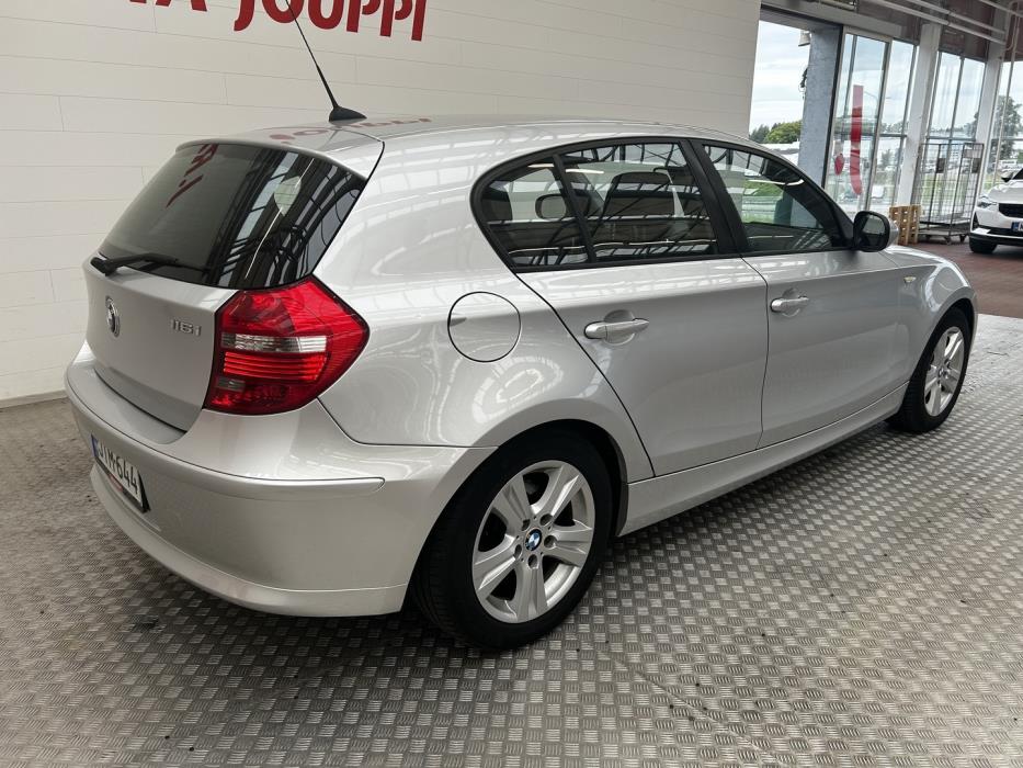 BMW 116 2011