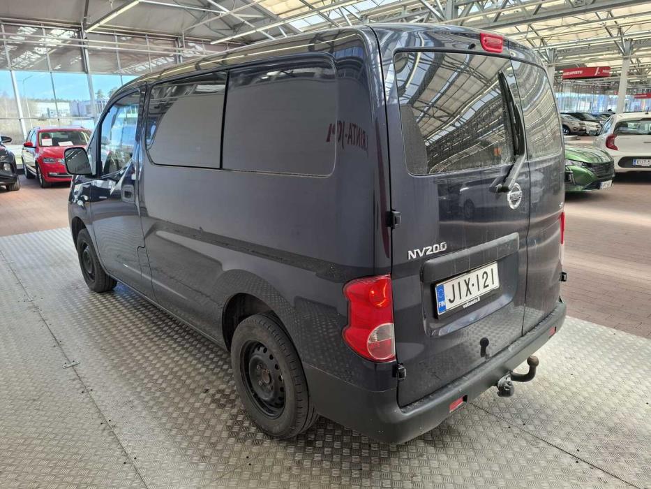 NISSAN NV200 2013