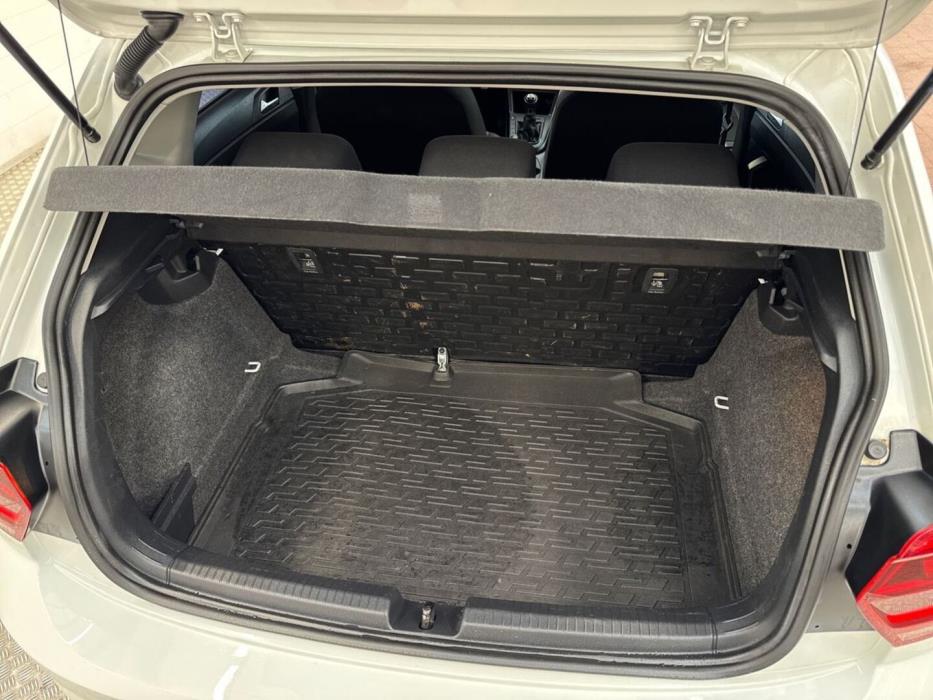 VOLKSWAGEN Polo 2018