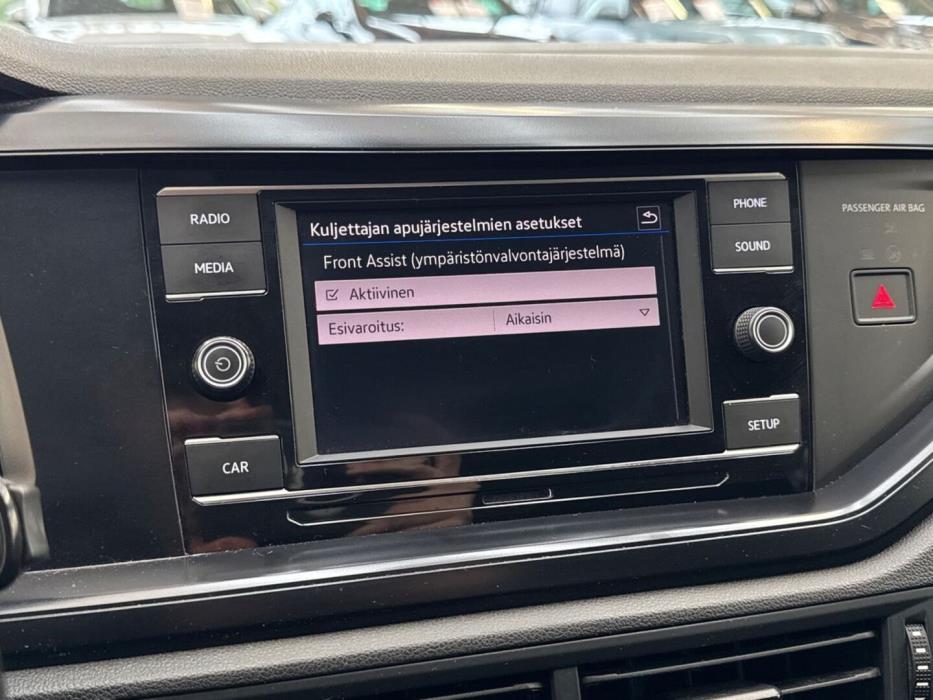 VOLKSWAGEN Polo 2018