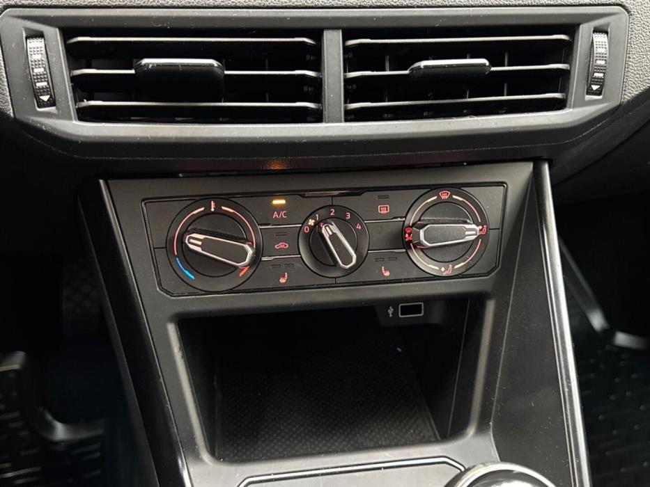 VOLKSWAGEN Polo 2018