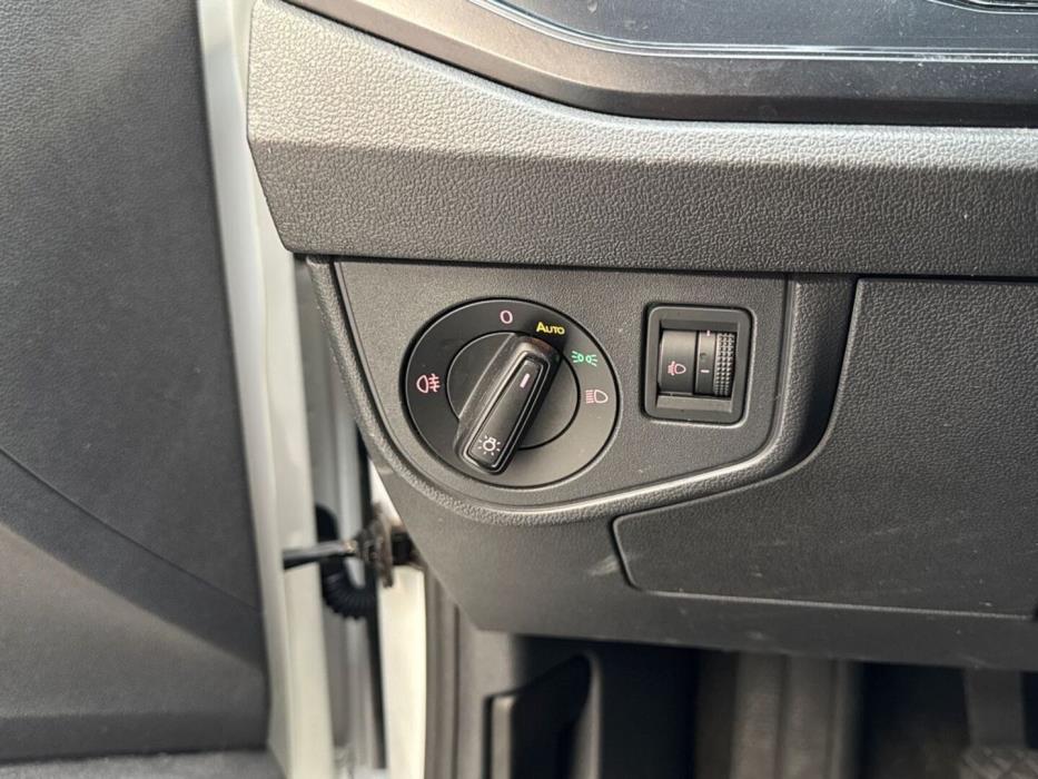 VOLKSWAGEN Polo 2018