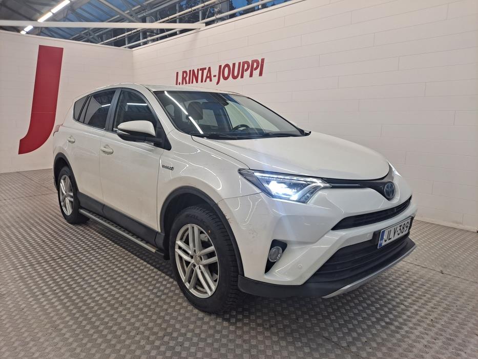 TOYOTA RAV4 2017