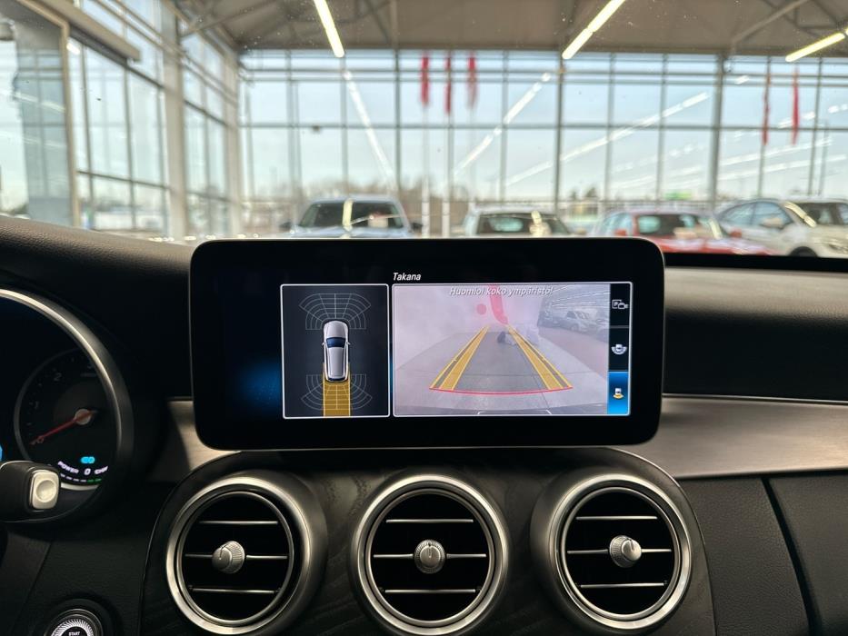MERCEDES-BENZ C 2020