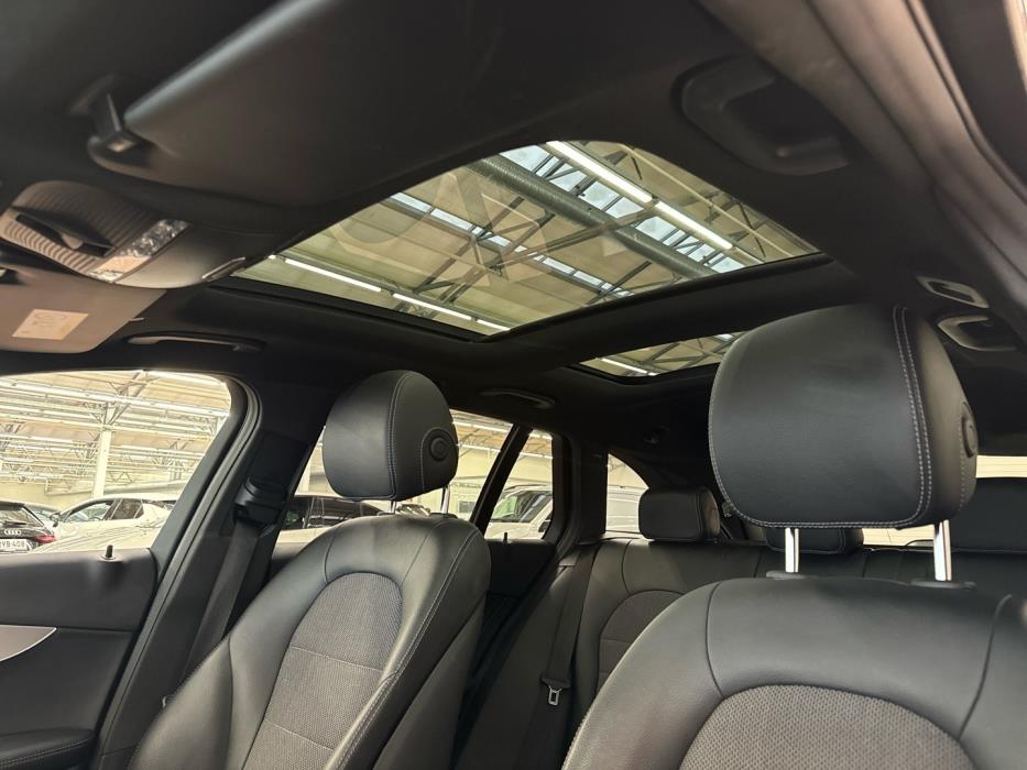 MERCEDES-BENZ C 2020