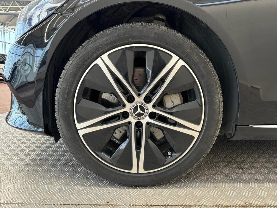 MERCEDES-BENZ C 2020