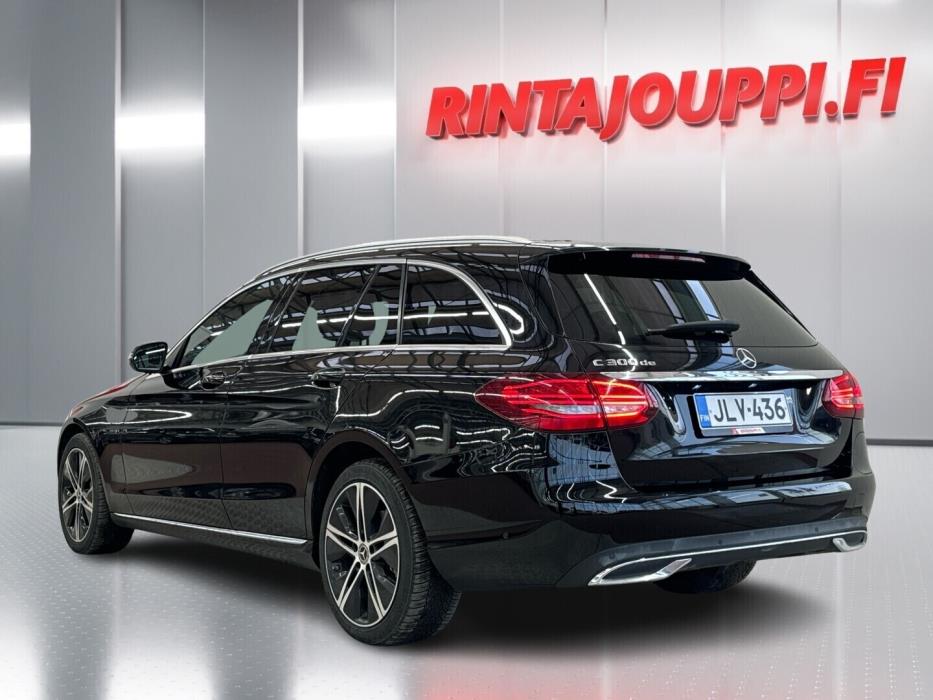 MERCEDES-BENZ C 2020