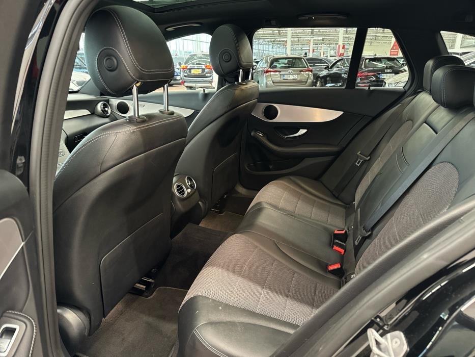MERCEDES-BENZ C 2020