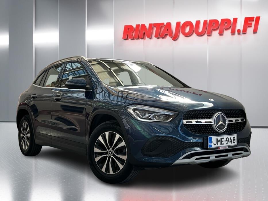 MERCEDES-BENZ GLA 2021
