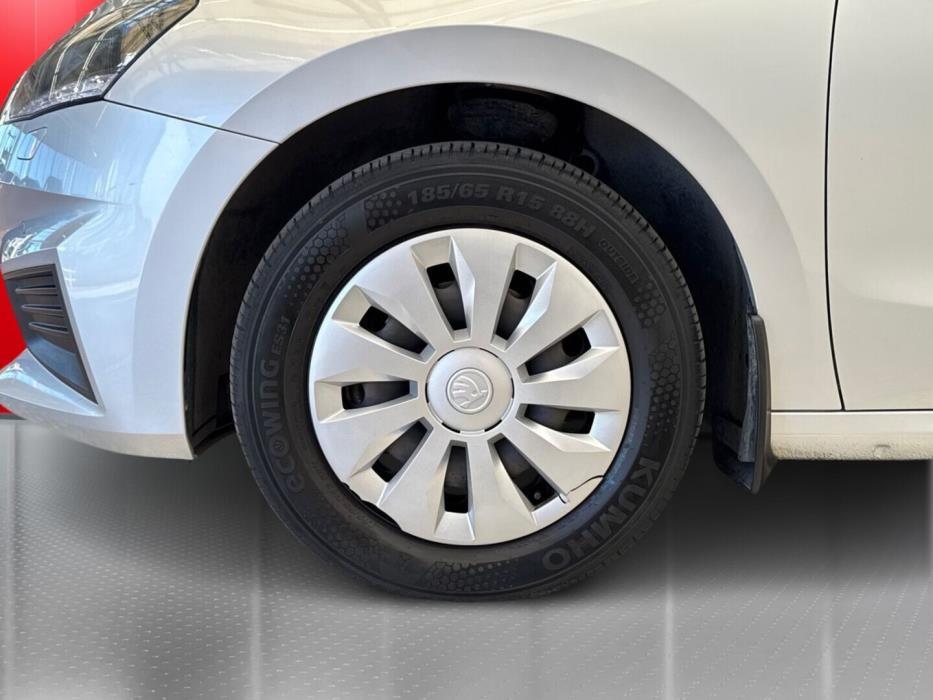 SKODA Fabia 2023