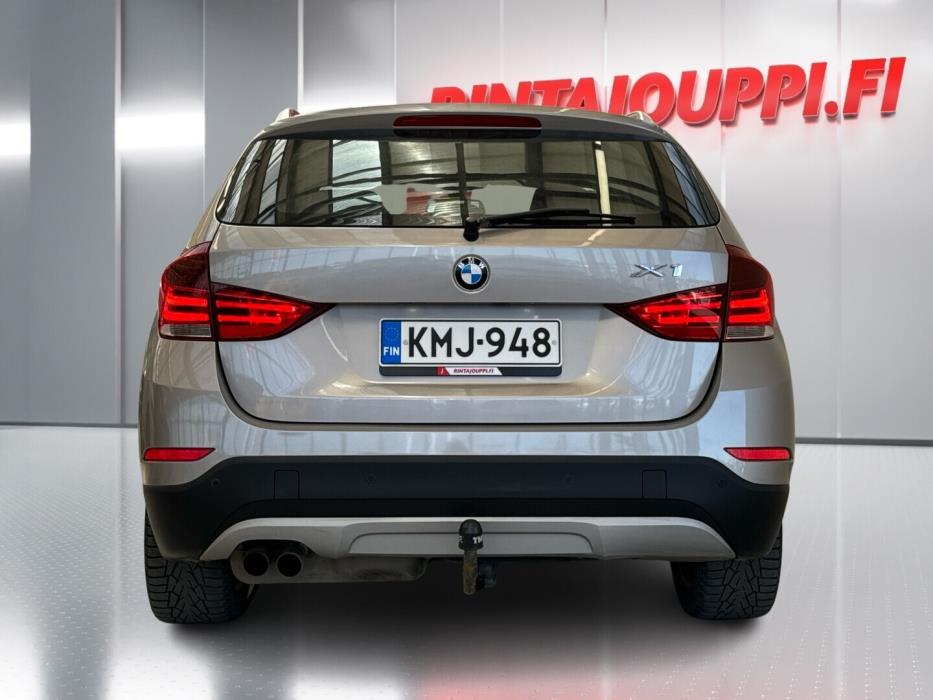 BMW X1 2012