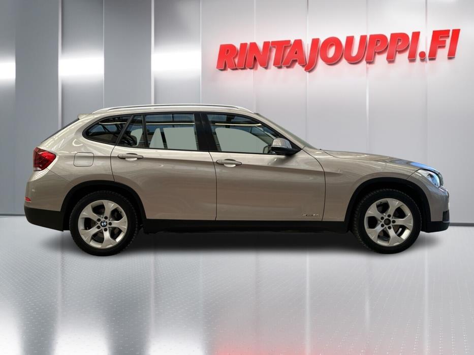 BMW X1 2012
