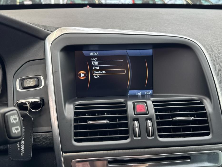 VOLVO XC60 2014