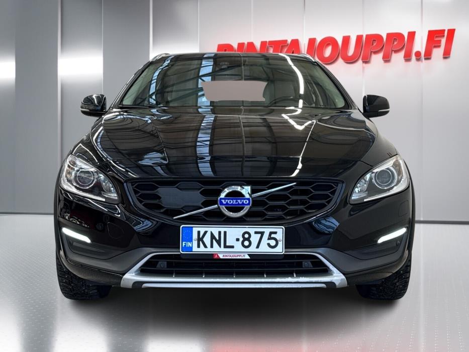 VOLVO V60 Cross Country 2016