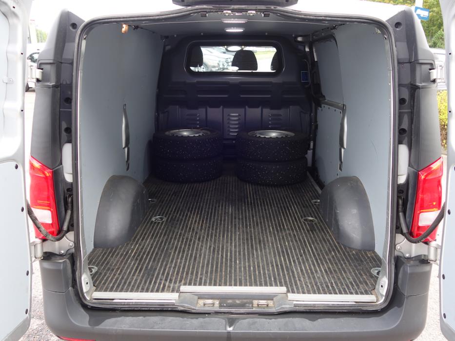 MERCEDES-BENZ Vito 2021