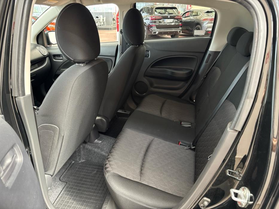 MITSUBISHI Space Star 2023