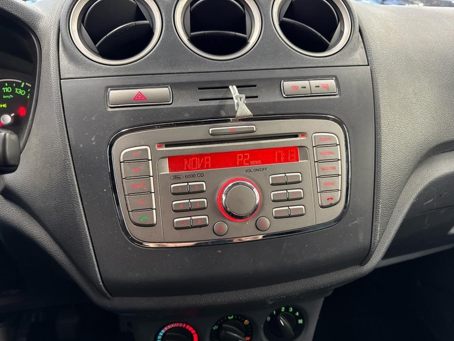 FORD Transit Connect 2013