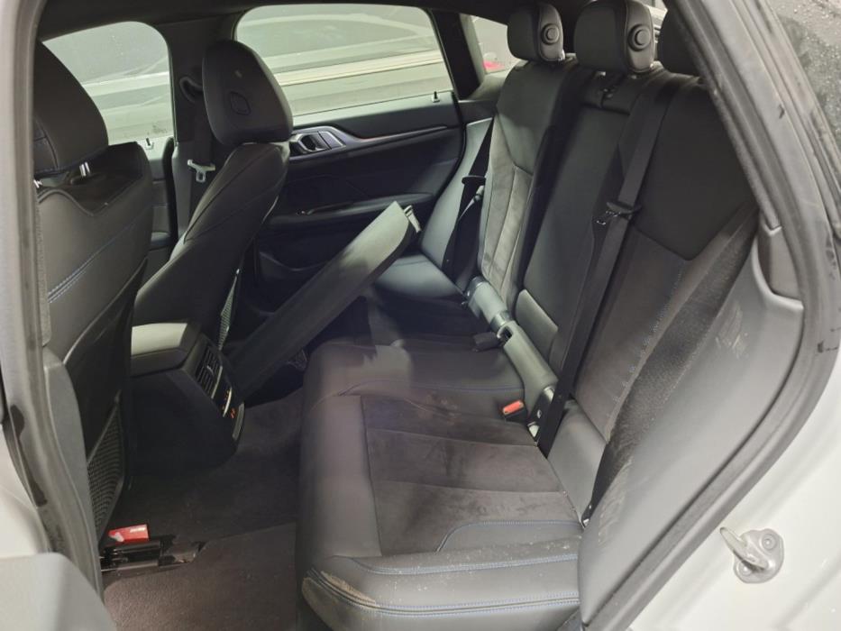 BMW i4 2024