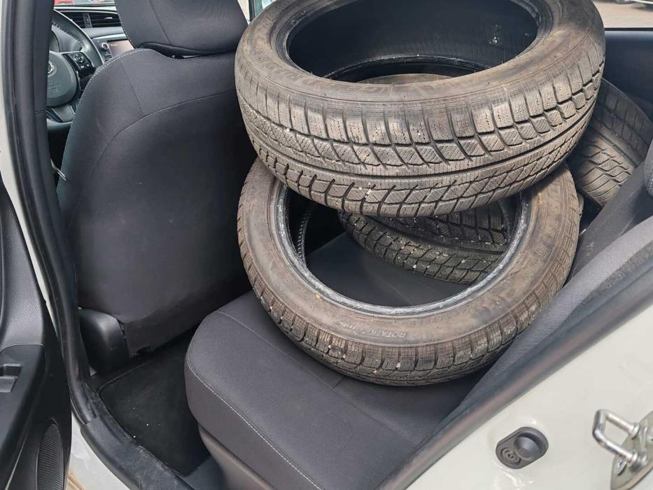 TOYOTA Yaris 2018