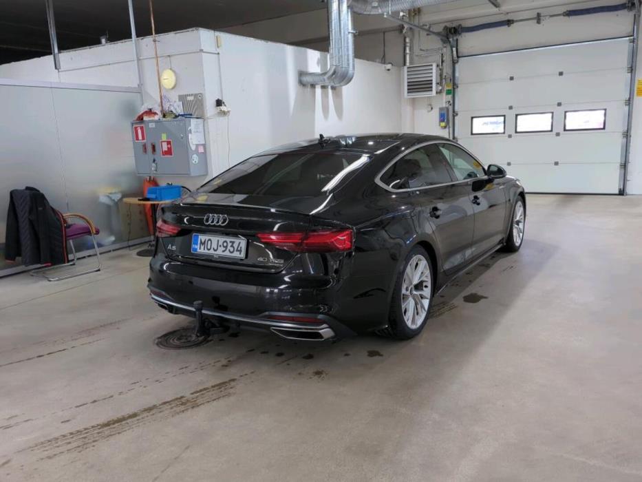 AUDI A5 2022