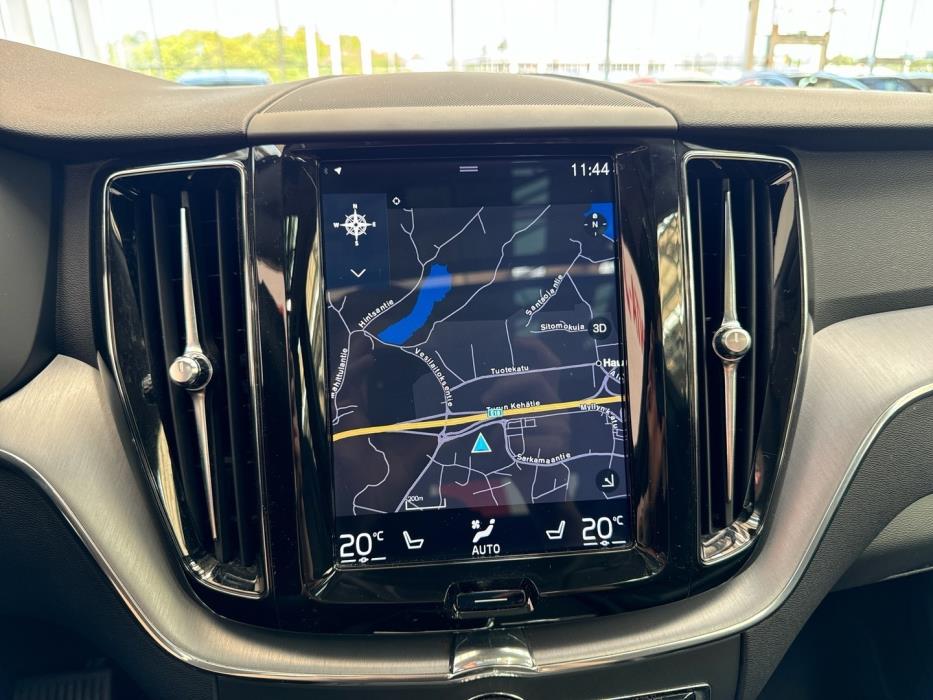VOLVO XC60 2020