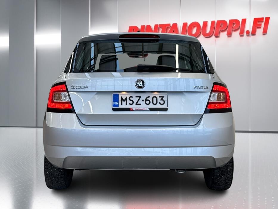 SKODA Fabia 2016