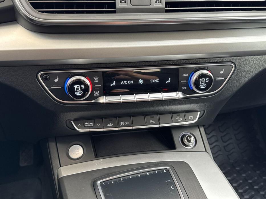 AUDI Q5 2020
