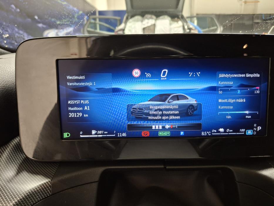 MERCEDES-BENZ C 2023