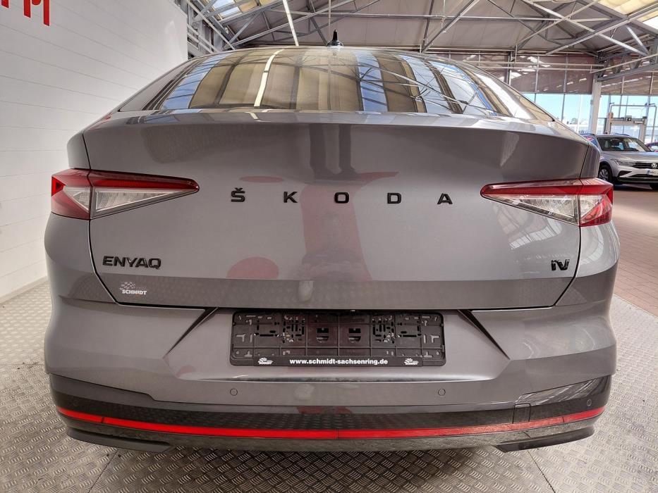 SKODA Enyaq 2023