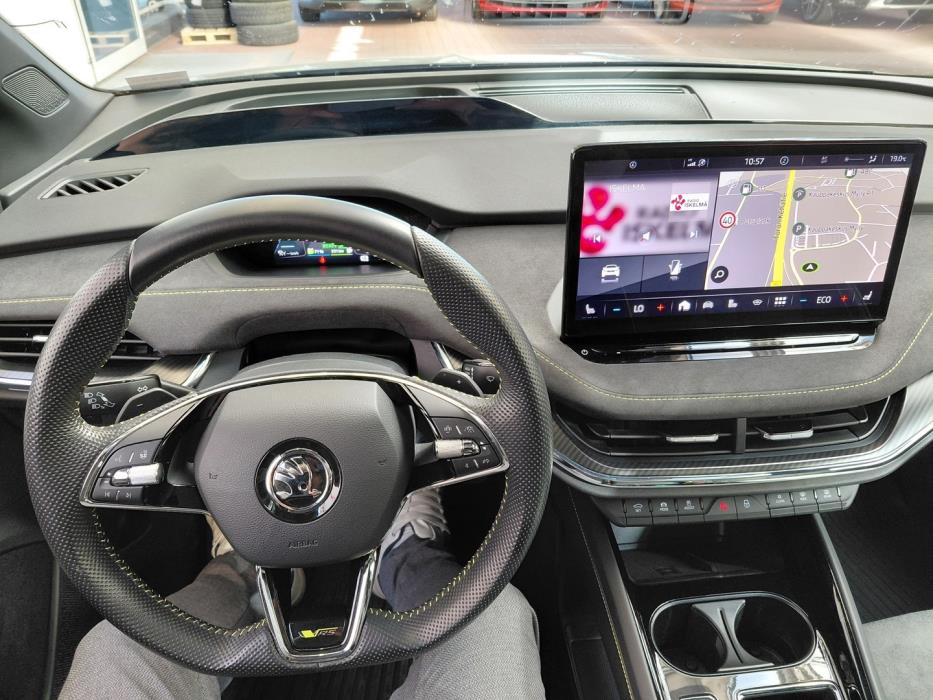 SKODA Enyaq 2023
